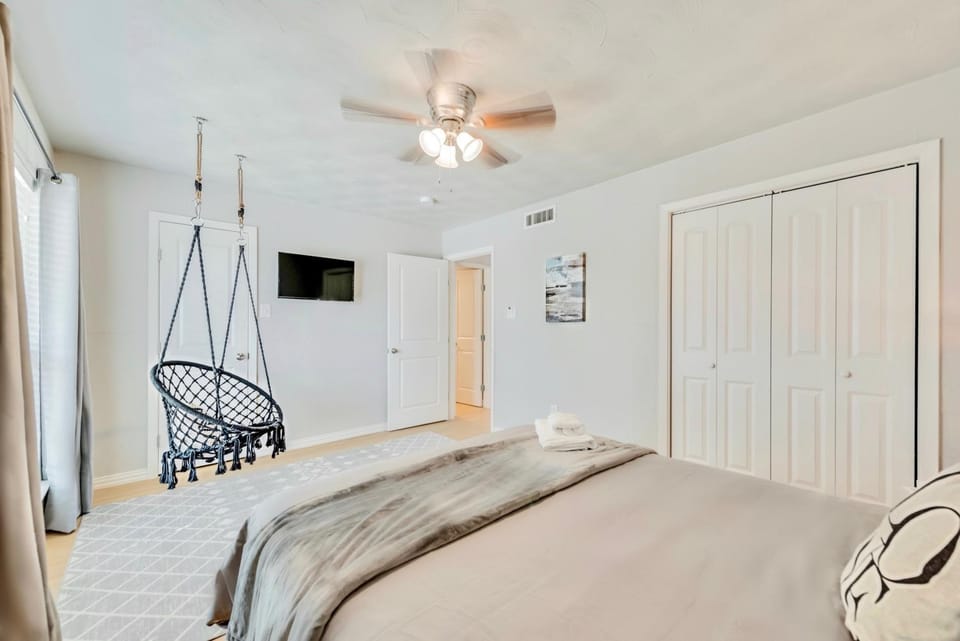 Global Cup The Dallas Vibe and Free Arboretum Tickets Apartment in Dallas