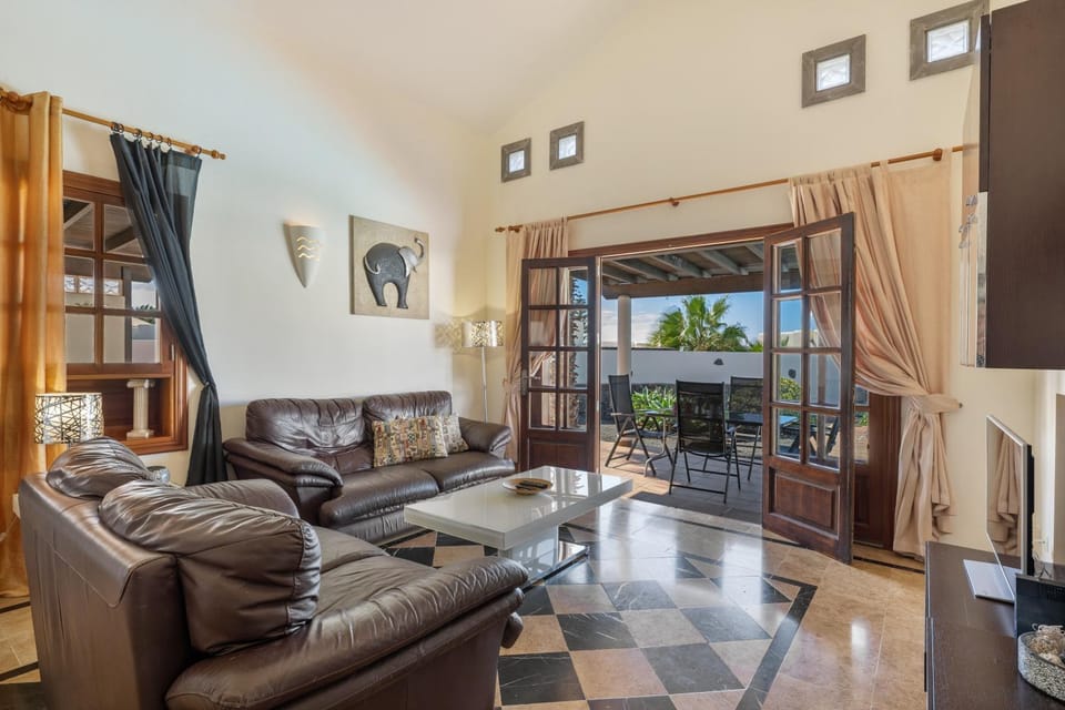 Property building, Living room