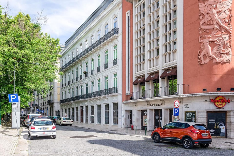 Property building, Facade/entrance