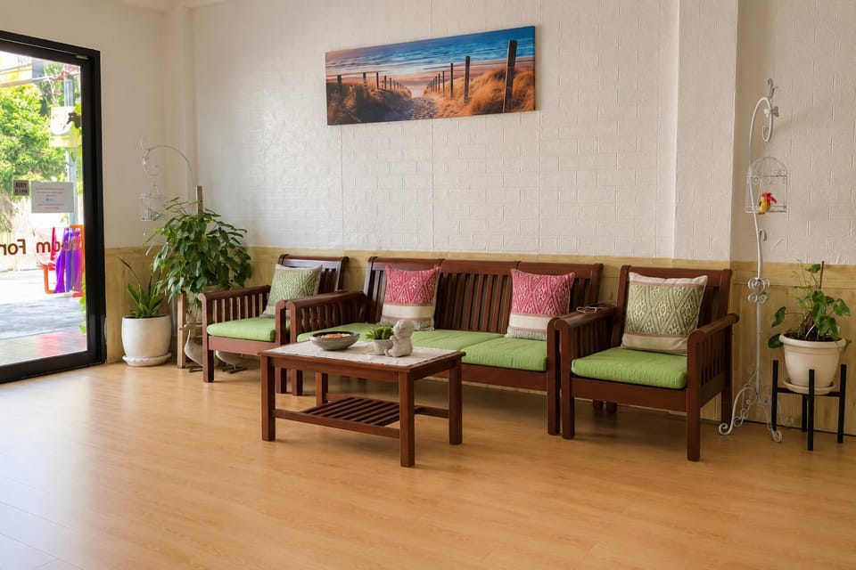 Lobby or reception, Seating area