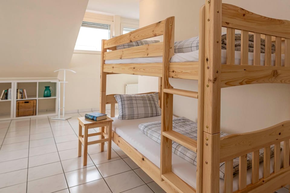 Photo of the whole room, bunk bed