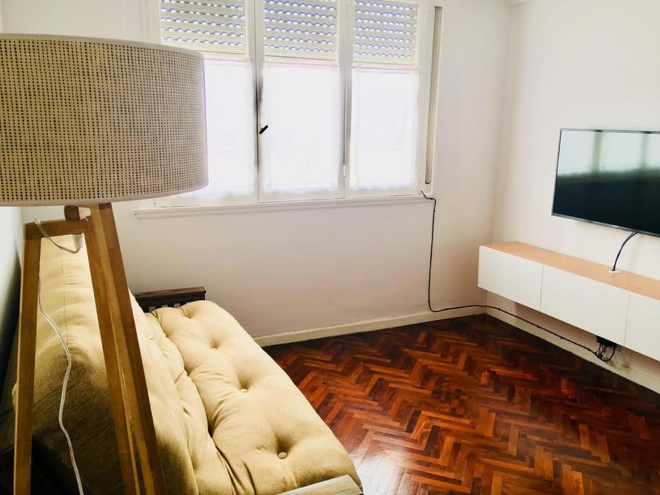 Amplio y luminoso departamento Apartment in Buenos Aires