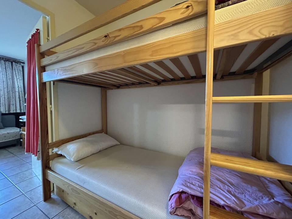 Appartement Montgenèvre 6 pers, skis aux pieds, animaux acceptés, parking - FR-1-330D-70 Apartment in Montgenèvre