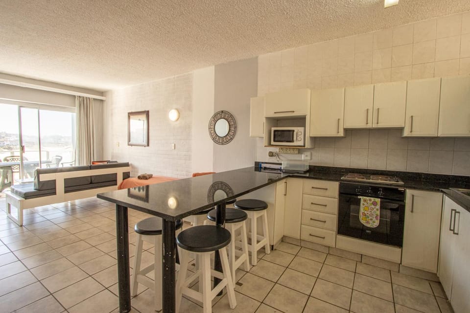 Kitchen or kitchenette, minibar, pet friendly, stove, toaster