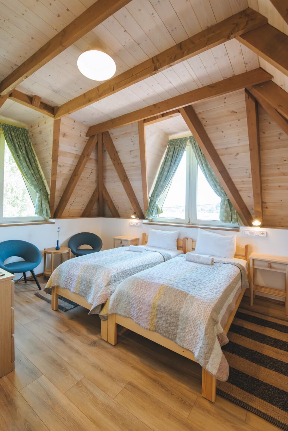 Kormorán tóparti szobák Bed and Breakfast in Hungary