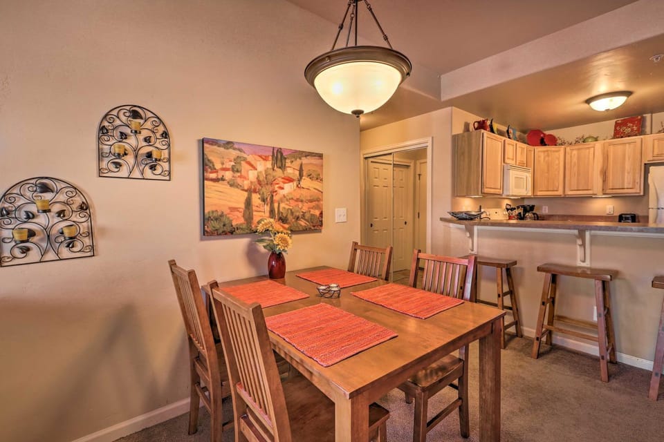 Fraser Condo: 5 Miles to Winter Park Resort! House in Fraser