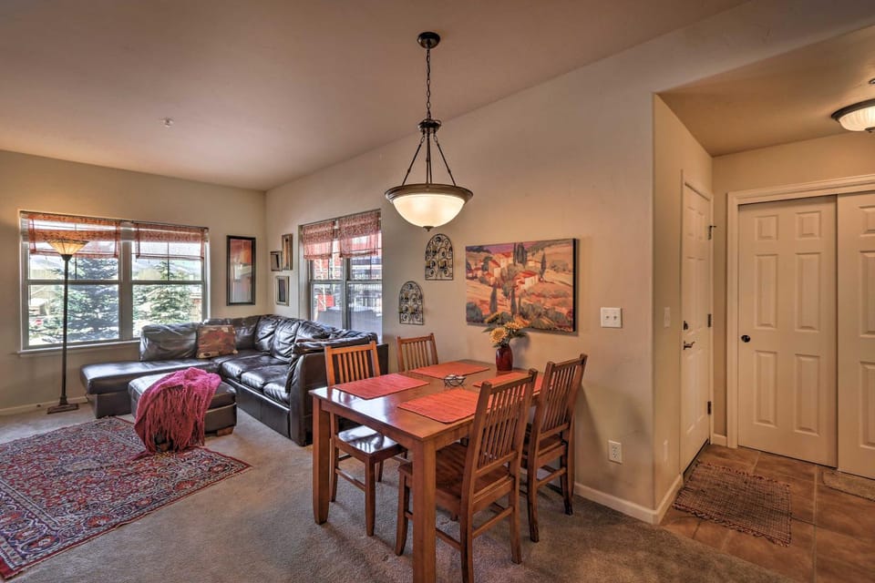Fraser Condo: 5 Miles to Winter Park Resort! House in Fraser