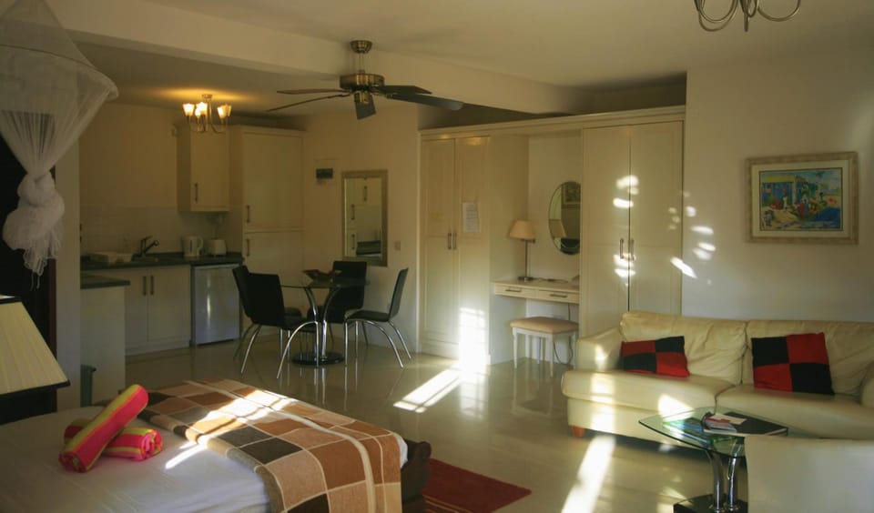 IJEOMA HOUSE Apartment in Caribbean