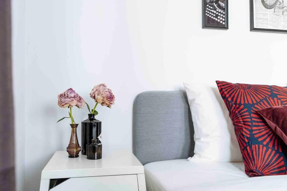 Beautiful Studio - Top Location - Netflix Apartment in Bucharest