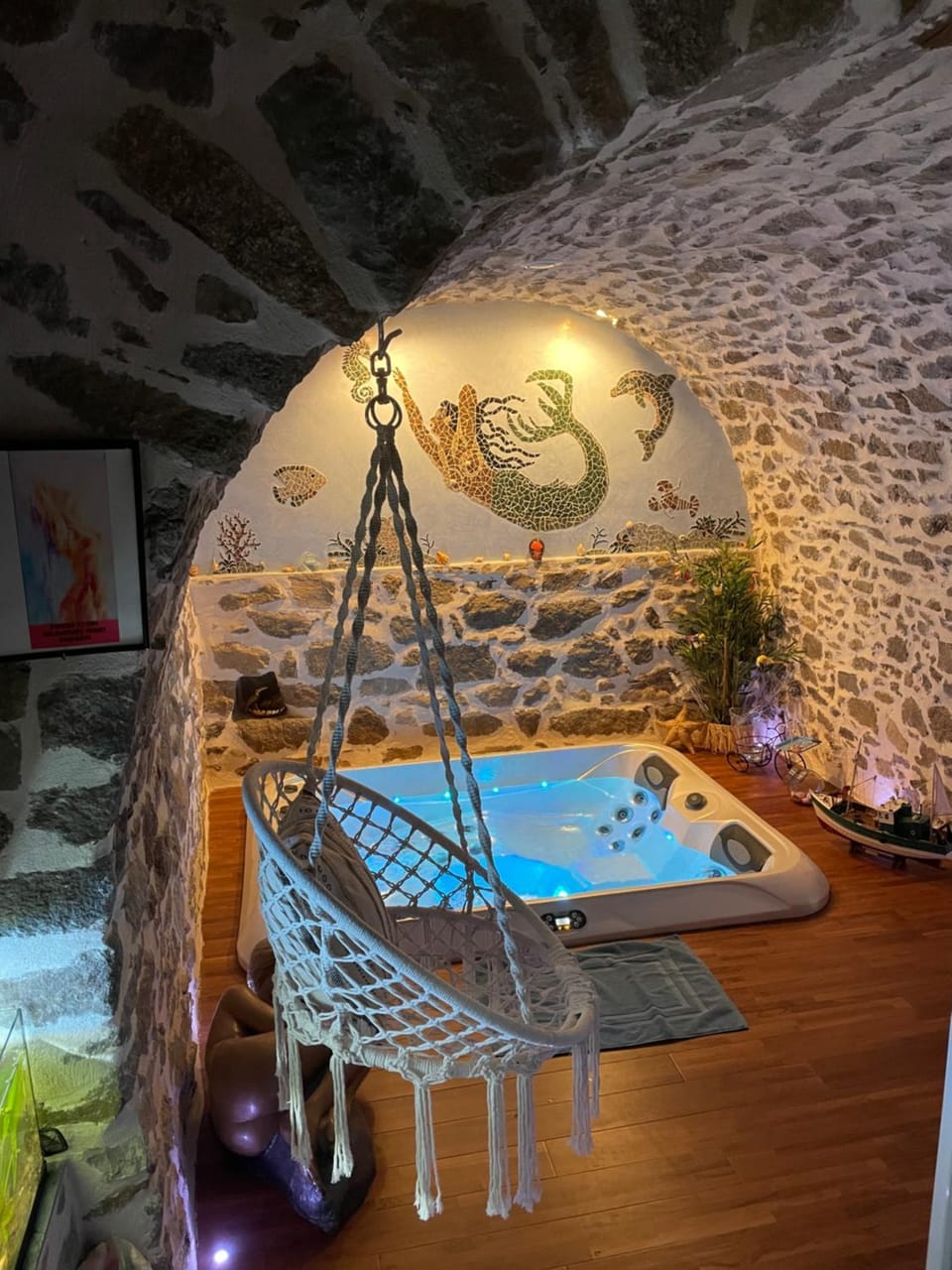 Hot Tub