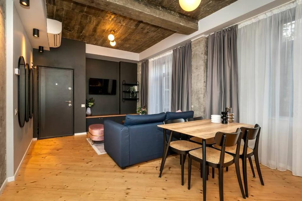 Living room, Seating area, Dining area