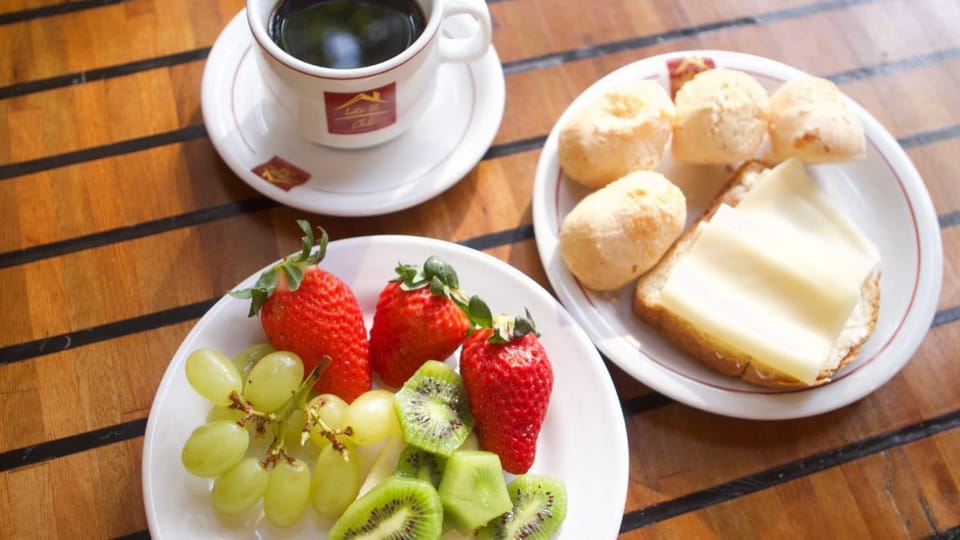 Food and drinks, Food, Breakfast, Continental breakfast, Lunch