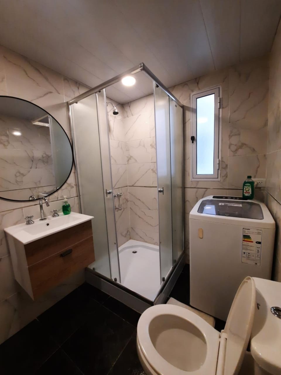 Shower, Bathroom, bidet