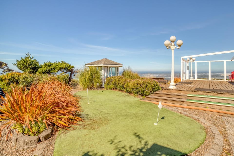 Cliff House - Waldport House in Waldport