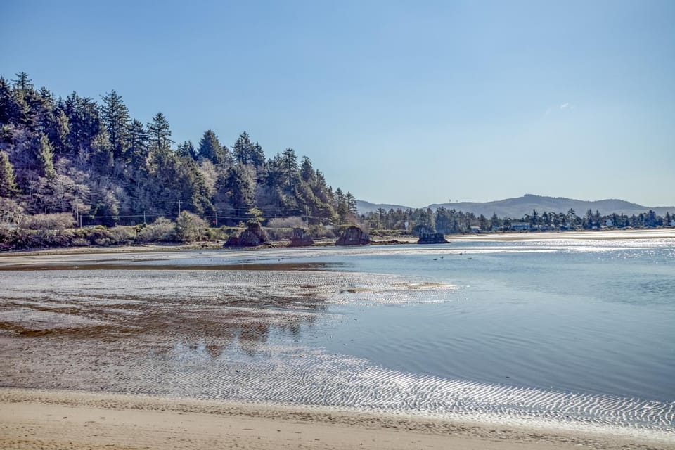 A Beachfront Fantasea House in Lincoln City