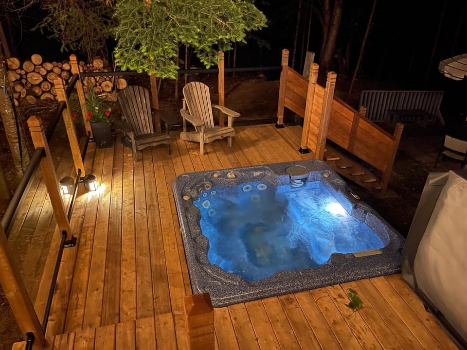 Hot Tub