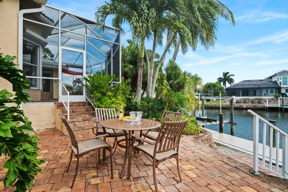 Manatee Manor House in Marco Island