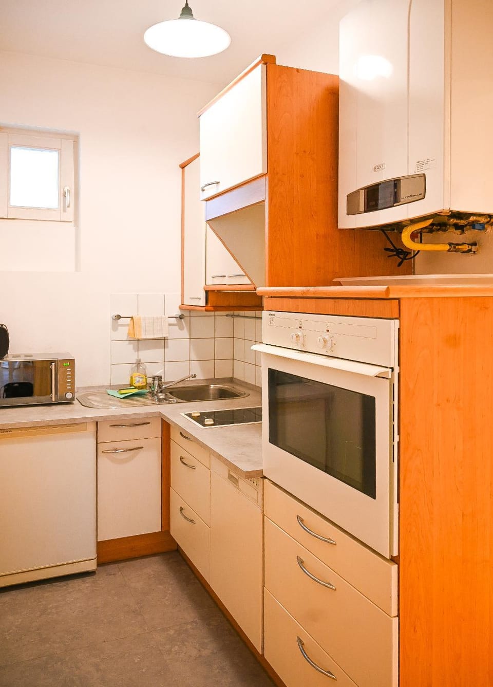 Coffee/tea facilities, Kitchen or kitchenette