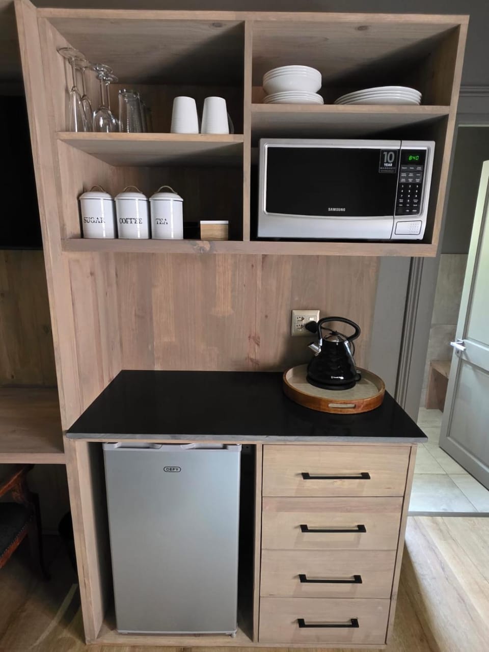 Coffee/tea facilities