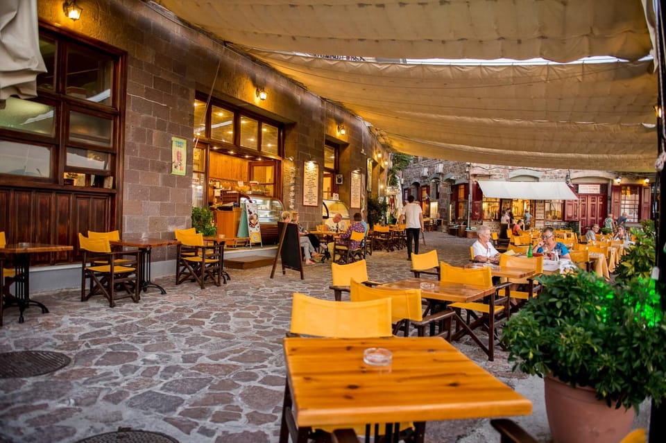 Restaurant/places to eat