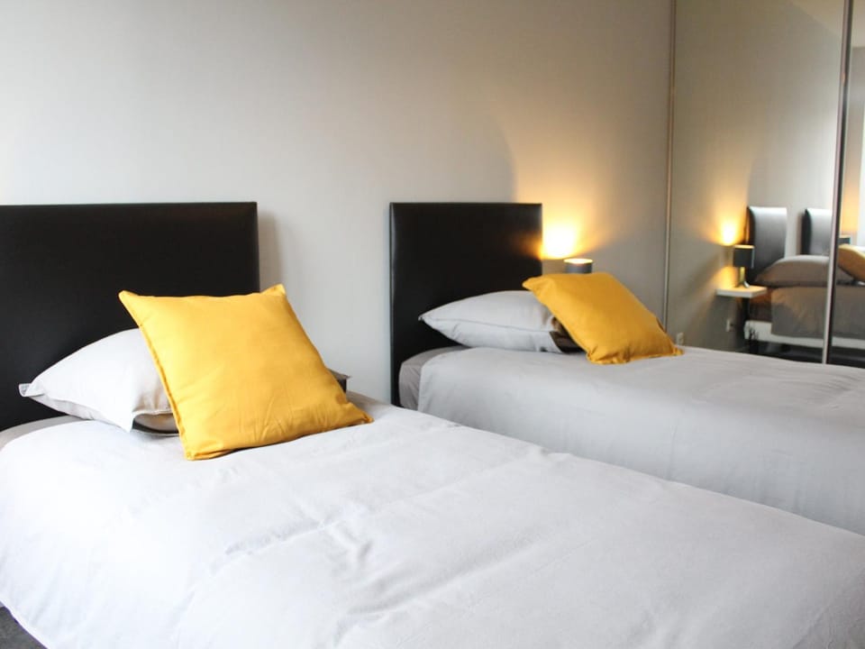 Appartement Central à Briey : 2 Ch, Cuisine équipée, Proche Commerces et Activités - FR-1-584-105 Apartment in Grand Est
