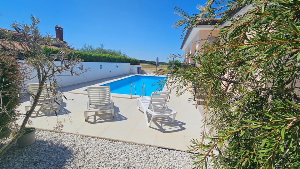 Patio, Swimming pool