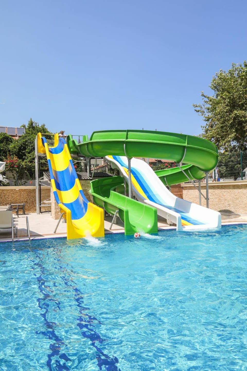 Aqua park, Swimming pool