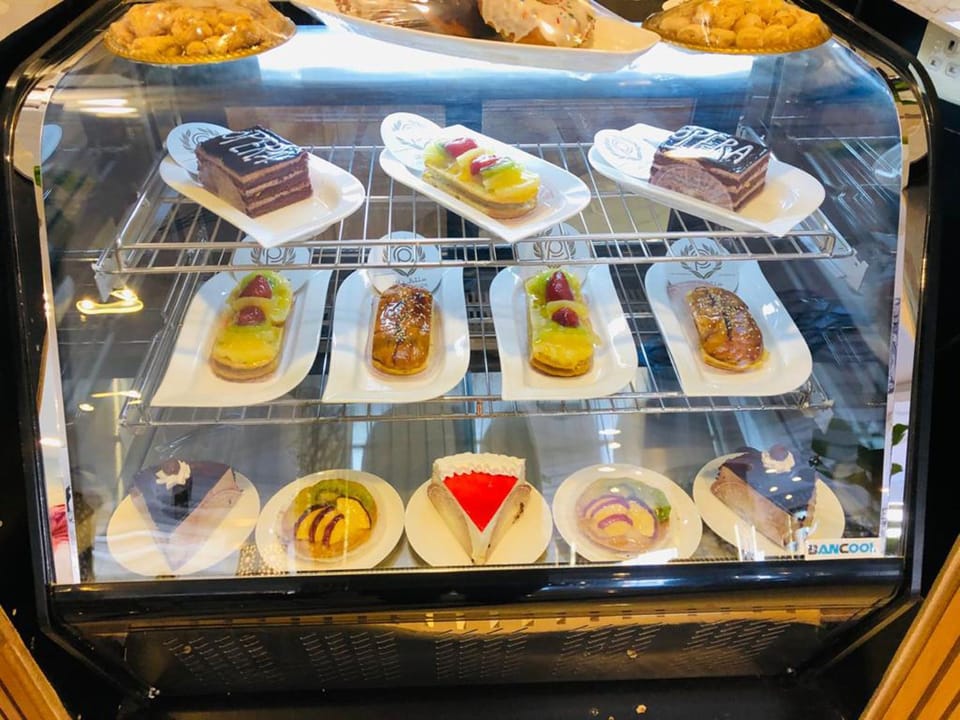 Food and drinks