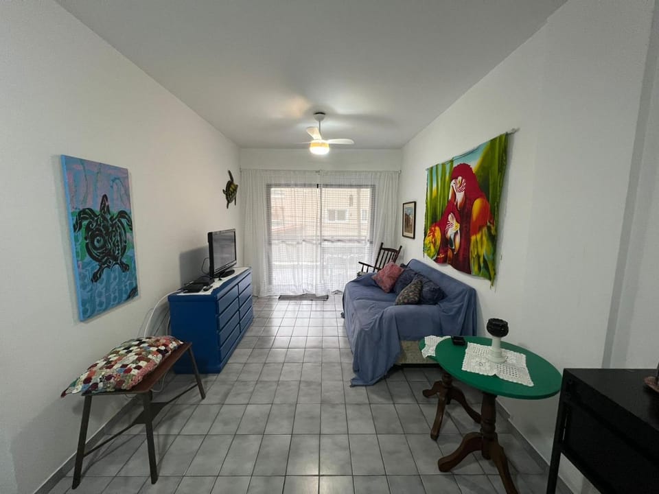 Communal lounge/ TV room, TV and multimedia, Living room, Seating area, fireplace