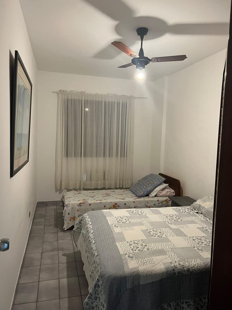 Bed, Bedroom, fireplace, air conditioner