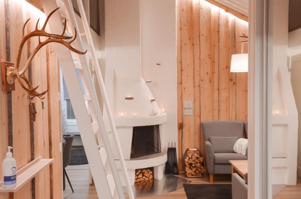 Bathroom, Seating area