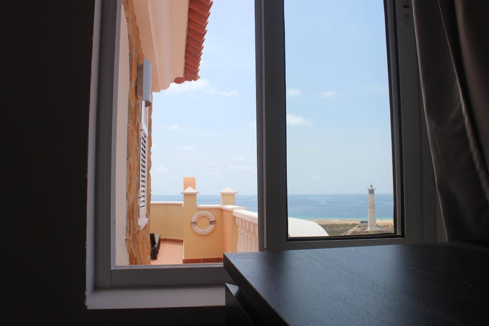 View (from property/room), Balcony/Terrace, Sea view