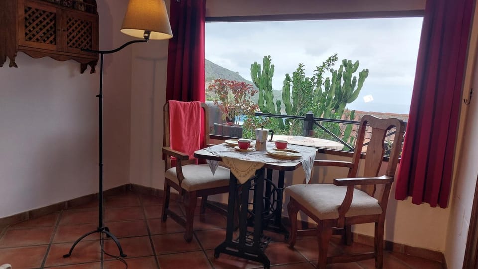 Rustikale Ferienwohnung mit Balkon und Meerblick Apartment in Icod de los Vinos