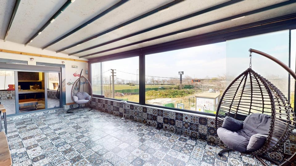 View (from property/room), Balcony/Terrace
