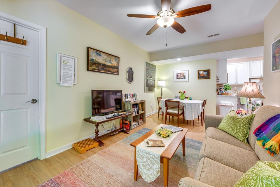 Charming Charlottesville Apt w/ Outdoor Space! House in Shenandoah Valley