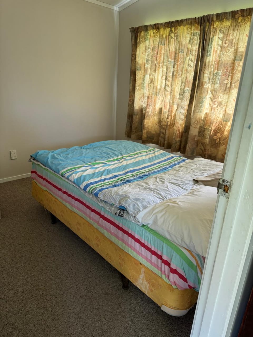 Bayfair Backpack House Bed and Breakfast in Tauranga