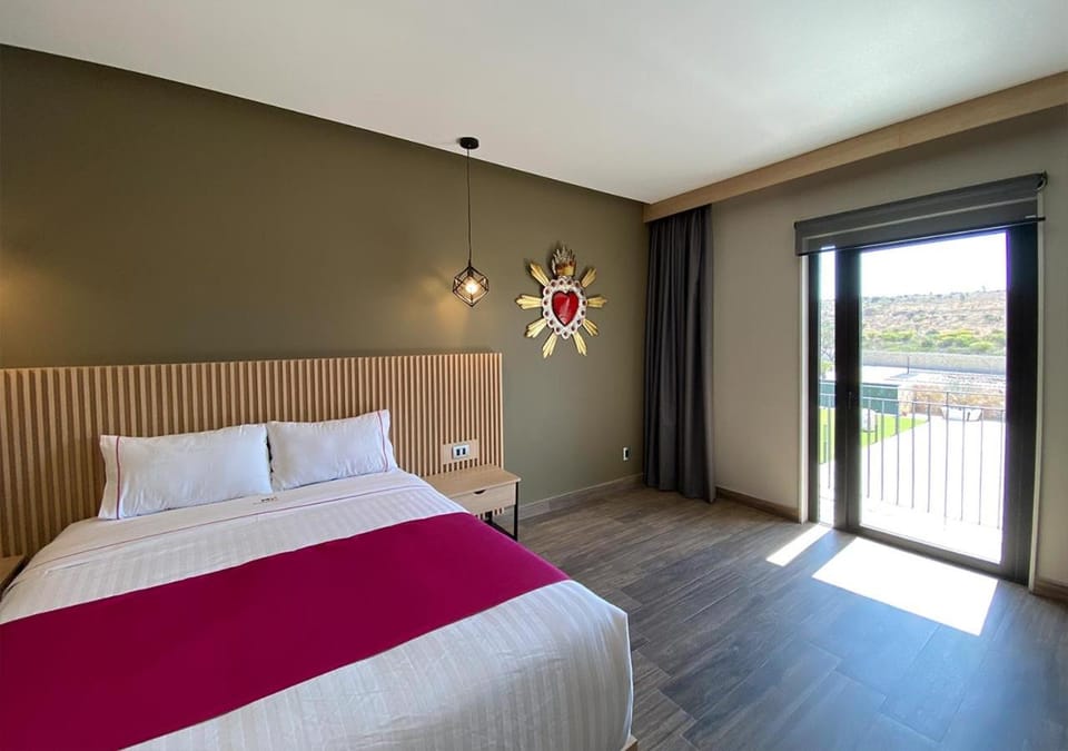 Bed, View (from property/room), Photo of the whole room, Bedroom