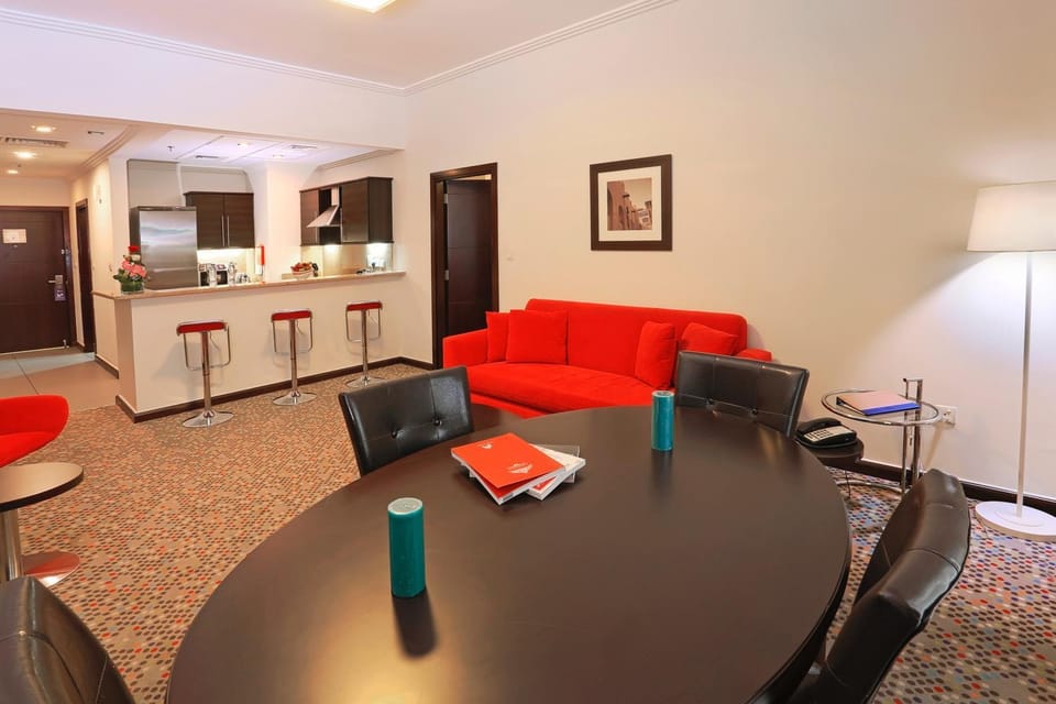 Coffee/tea facilities, Living room, Dining area