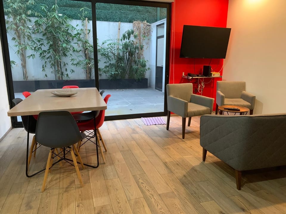 Amazing Garden House in Condesa Apartment in Mexico City