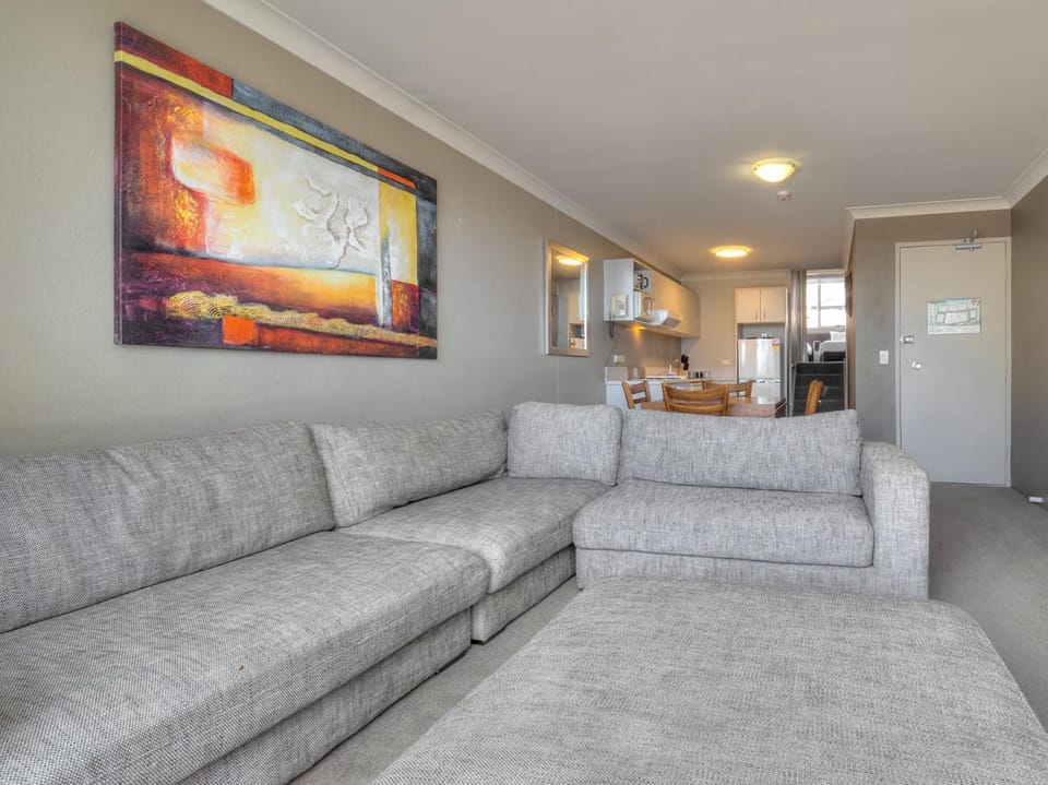 Kitchen or kitchenette, Living room, Seating area