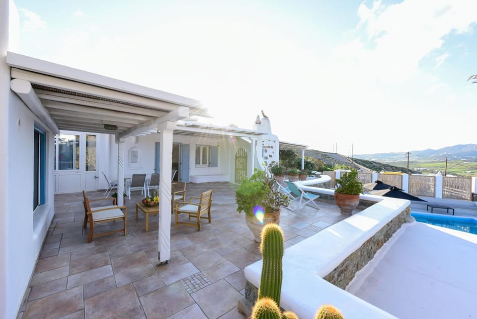 Balcony/Terrace, Swimming pool