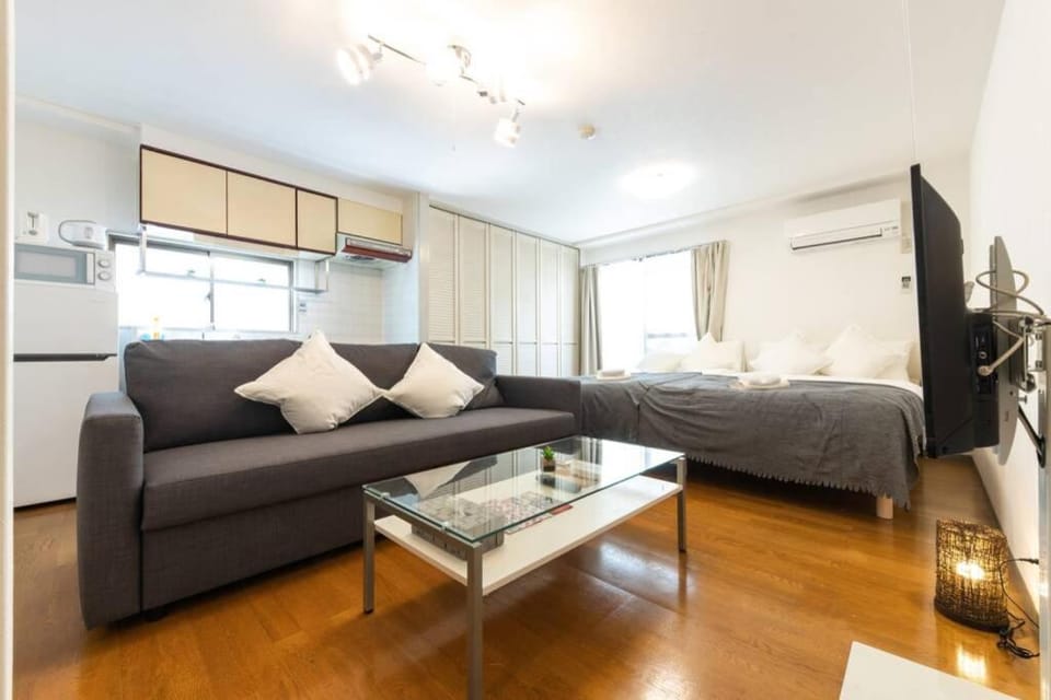 ユニオン新大阪 十三駅西中島南方駅 自転車&wifi貸出無料 Apartment in Osaka
