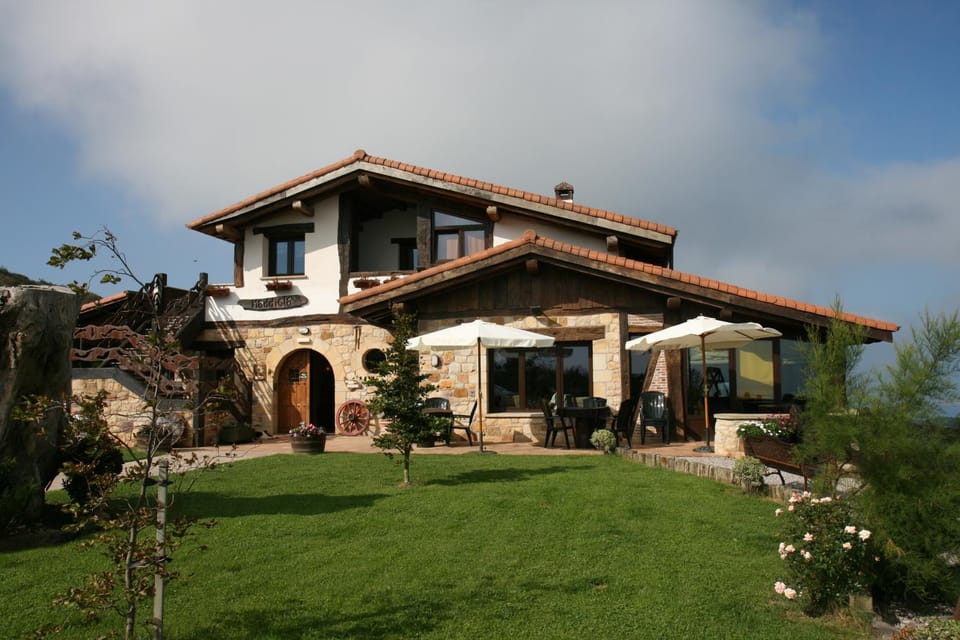 Agroturismo Maddiola Country House in Basque Country