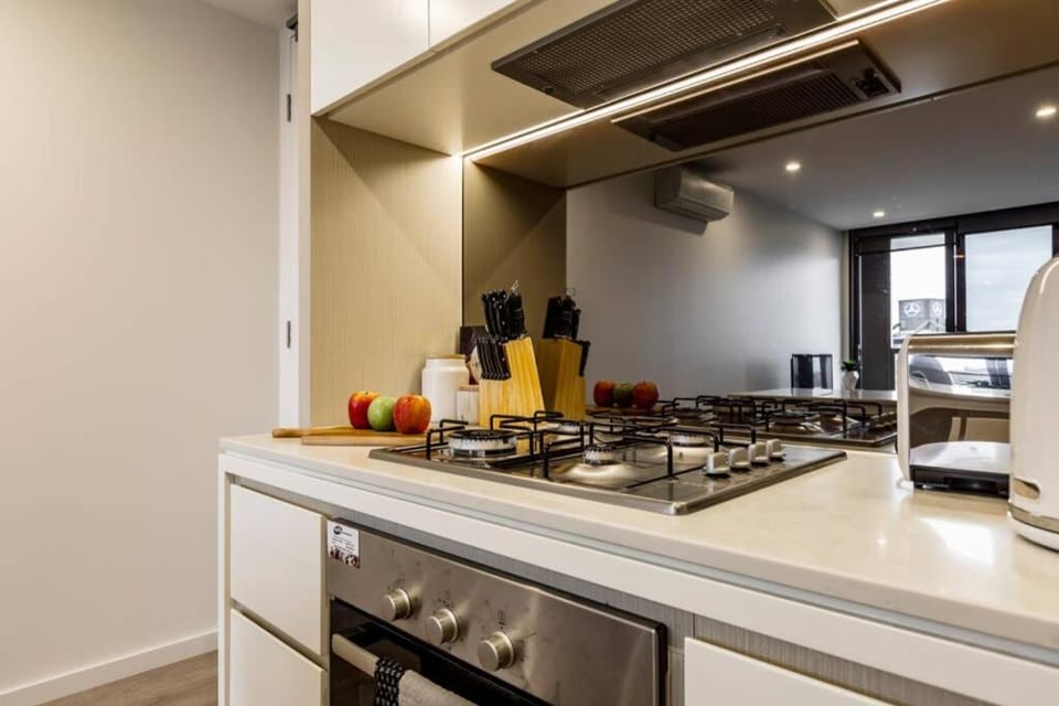 1BR Boho Bliss! Walk to Botanic Gardens & Shrine Apartment in Southbank