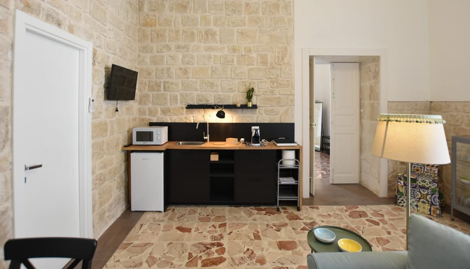 TV and multimedia, minibar, stove