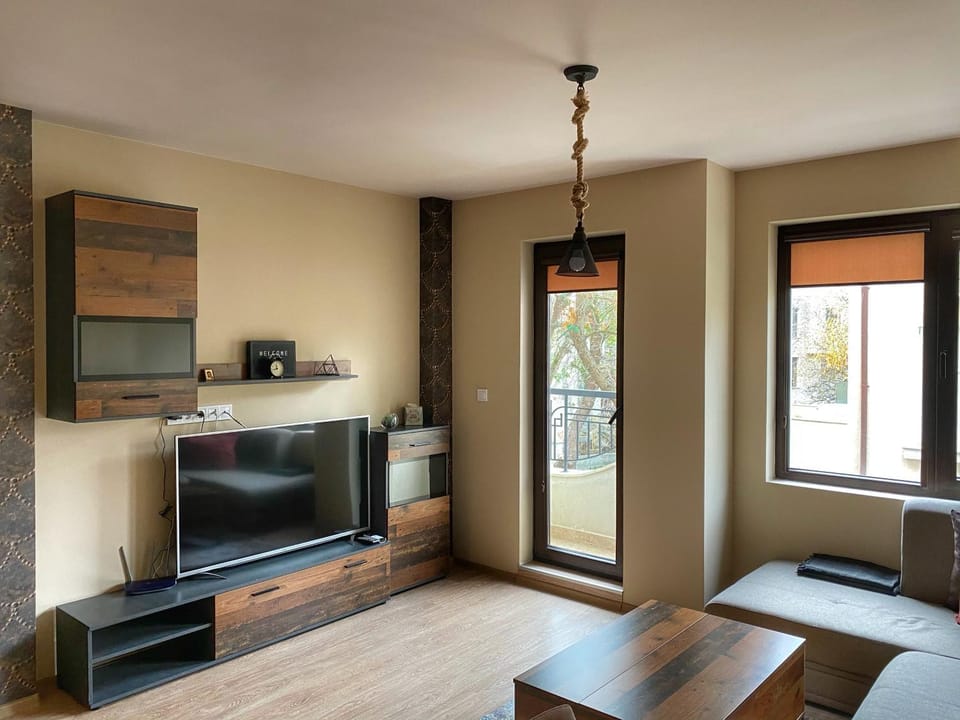 Stylish URBAN Apart New 2021 Close to the Beach Apartment in Varna