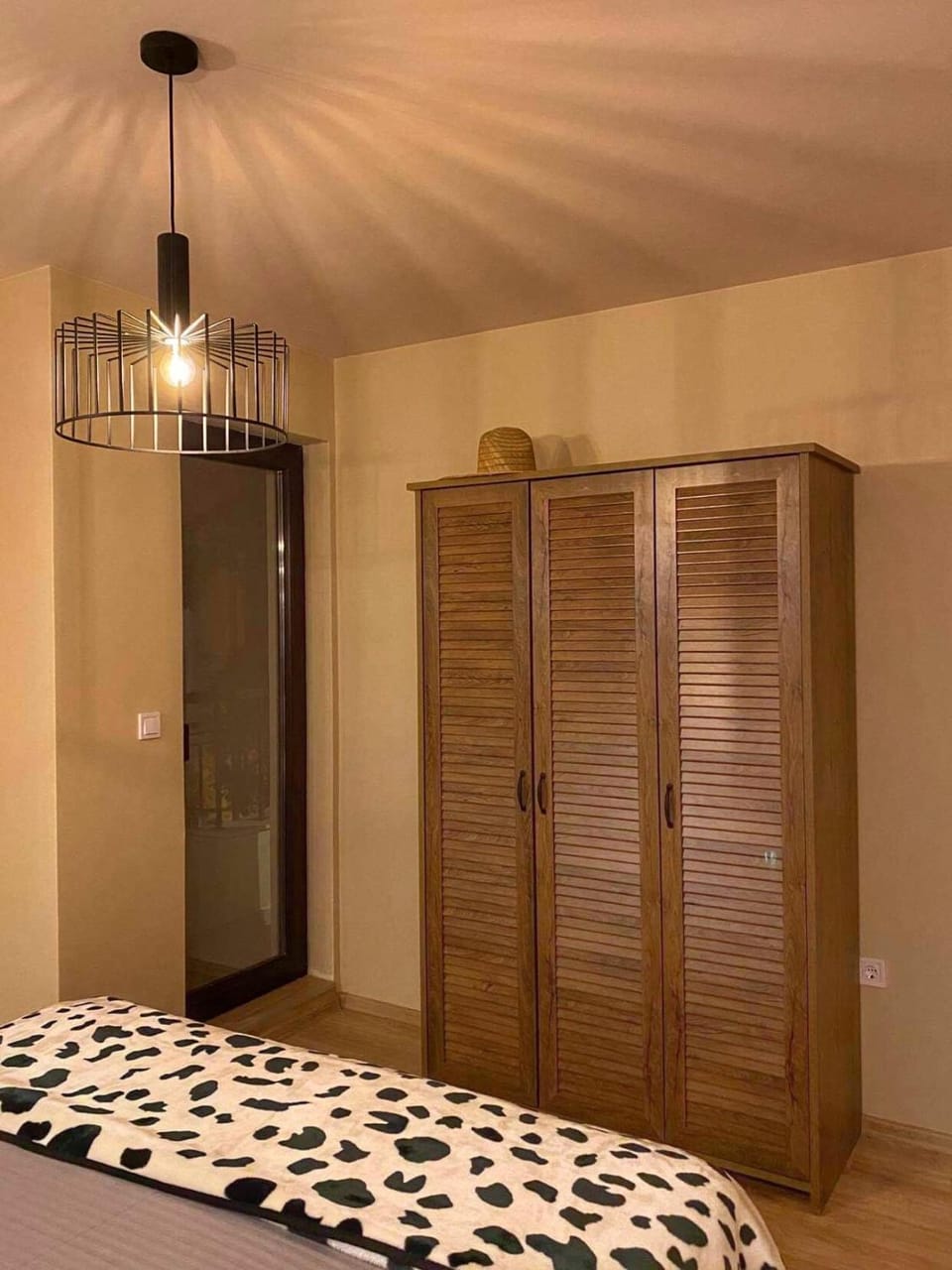 Stylish URBAN Apart New 2021 Close to the Beach Apartment in Varna