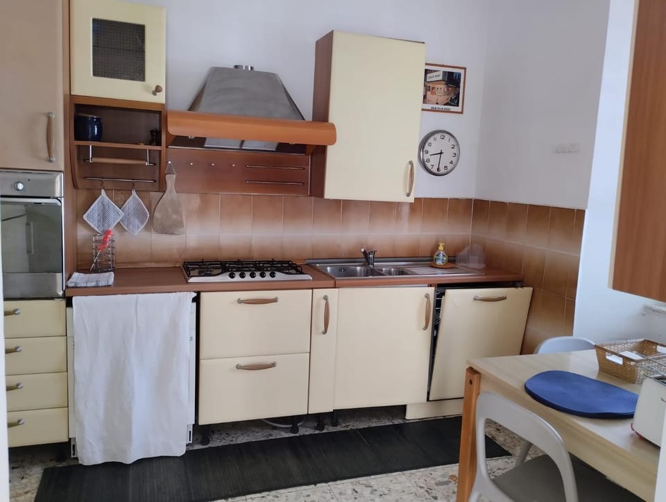 Santa Marinella Appartamento centralissimo a 2 passi dal mare Apartment in Lazio