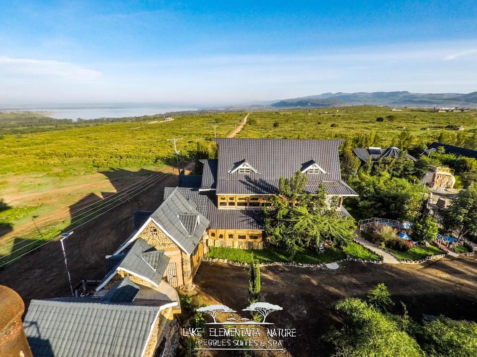 Property building, Lake view