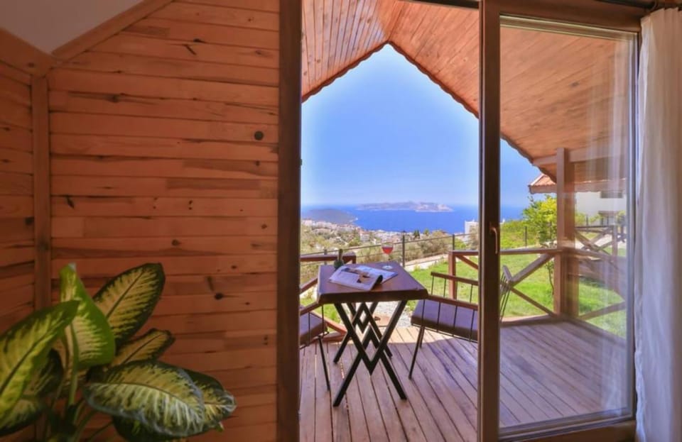 Ali's Bungalow Nature lodge in Kas